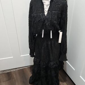 NWT AQUA Black Long  sleeve Tiered Dress M